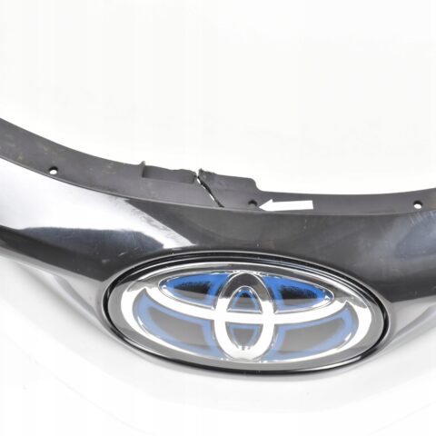 TOYOTA C-HR Facelift 2020+ – Vordere Stoßstange (mit Parksensoren) – Bild 9