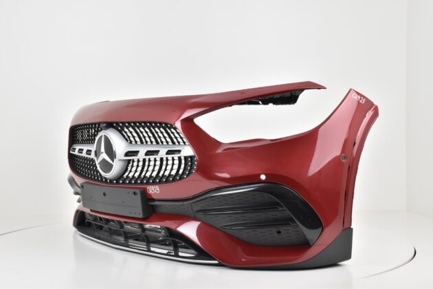 MERCEDES GLA W247 AMG LINE Stoßstange Vorne Original mit 6xPDC – Bild 7