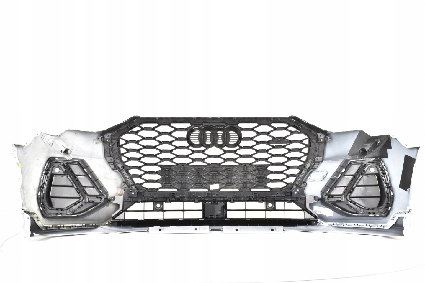 Gebrauchte Audi Q3 83A S-Line Frontstoßstange für Modelle ab 2018