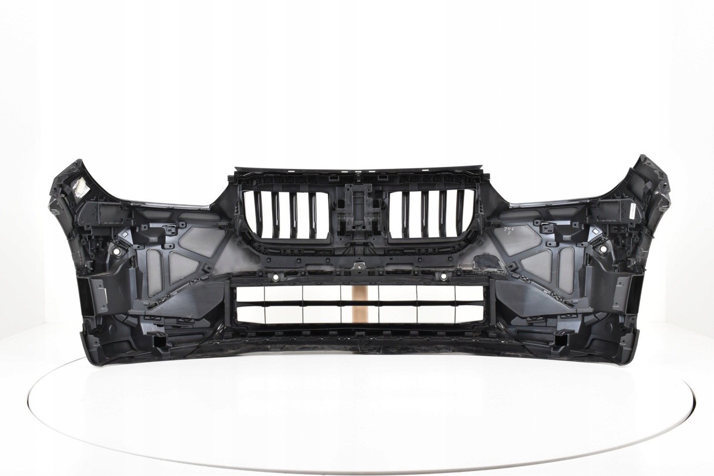 Gebrauchte BMW X1 U11 Frontstoßstange Standard für Modelle ab Baujahr 2023