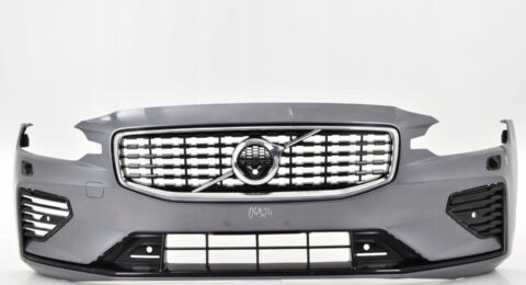Gebrauchte Volvo V60 R-Design Frontstoßstange mit PDC und SRA für Modelle ab 2018