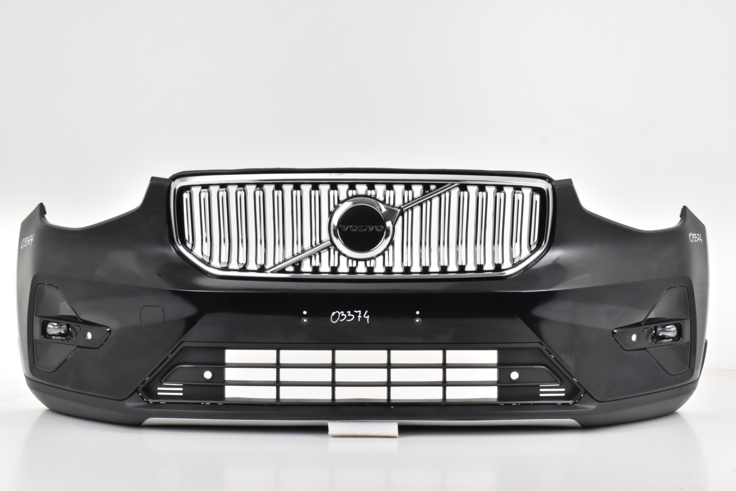 Gebrauchte Volvo XC40 Facelift Frontstoßstange für Modelle ab 2023