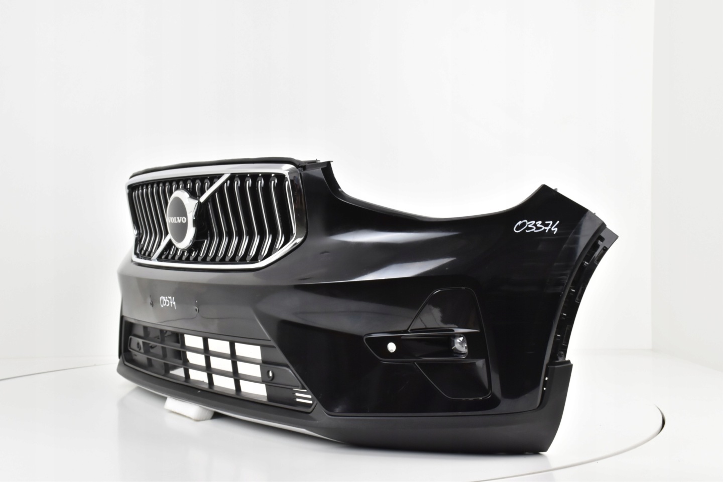 Gebrauchte Volvo XC40 Facelift Frontstoßstange für Modelle ab 2023