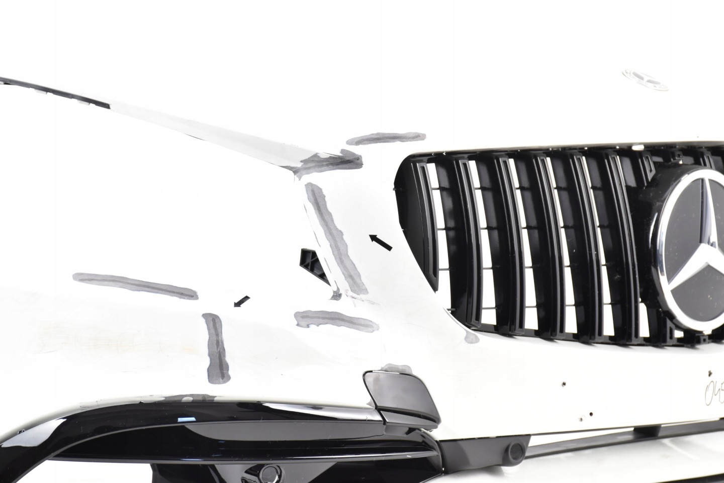 Mercedes CLA W117 45 AMG Frontstoßstange gebraucht