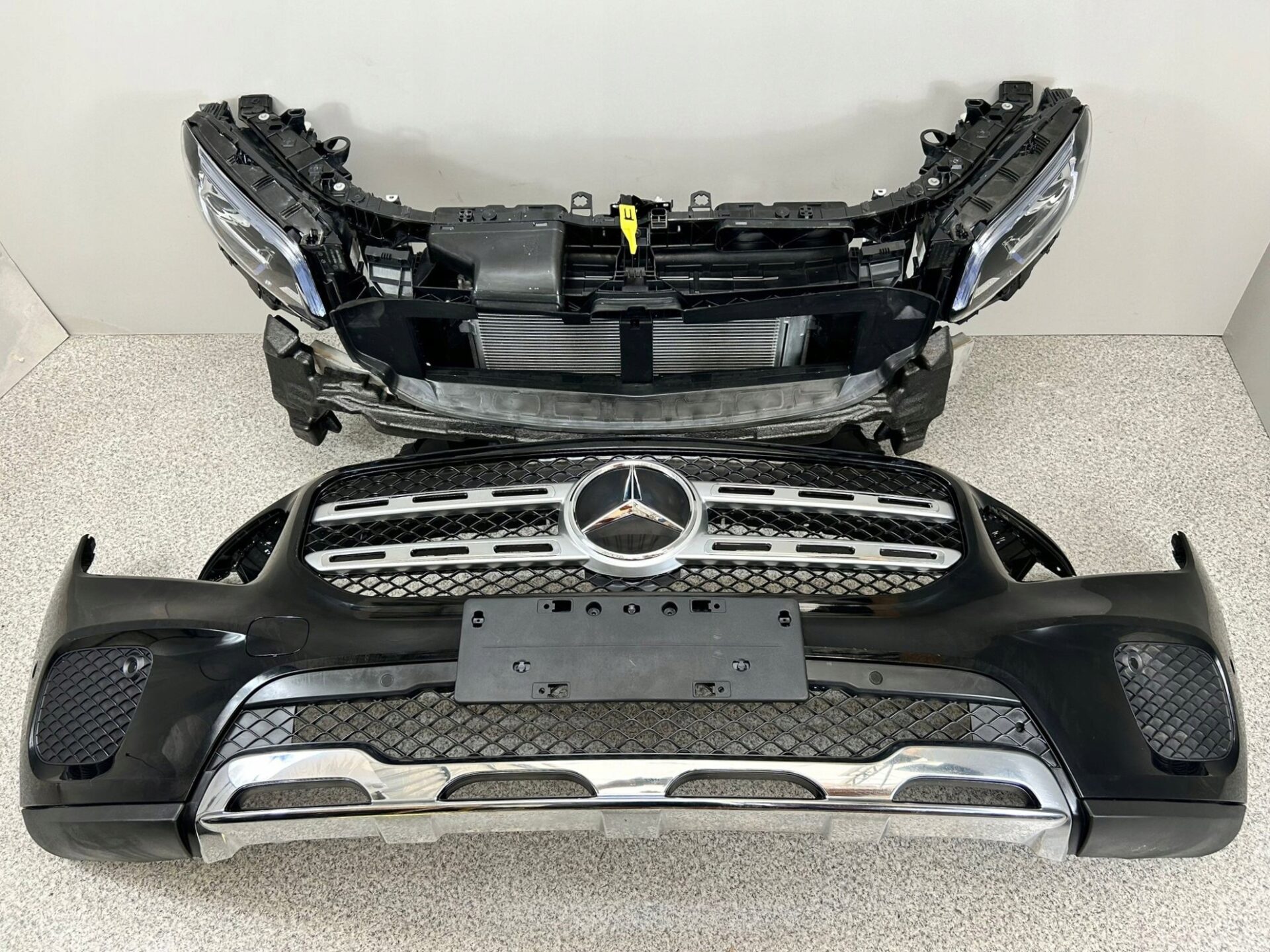 Mercedes GLB W247 Frontpaket gebraucht für W247 und X247 Modelle