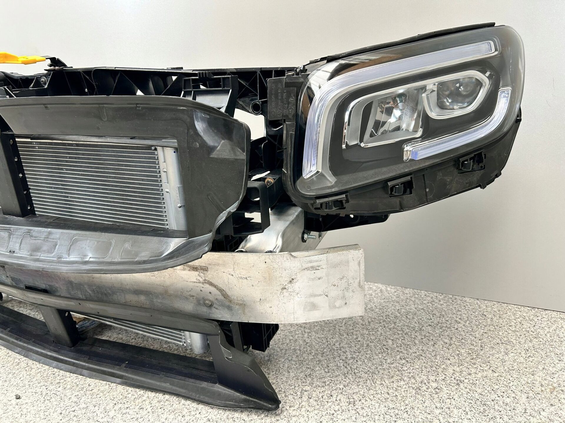 Mercedes GLB W247 Frontpaket gebraucht für W247 und X247 Modelle