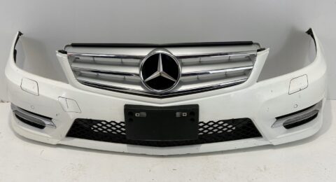 Mercedes W204 Facelift AMG Frontstoßstange komplett