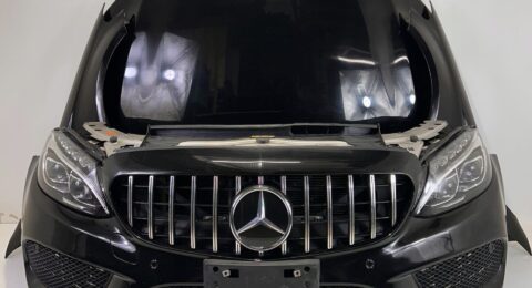 Mercedes W205 AMG Frontpaket mit Stoßstange, Motorhaube, Kühlerpaket, Scheinwerfern und Kotflügeln