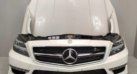 Mercedes W218 CLS 63 AMG Frontpaket mit Stoßstange, Motorhaube und Kühlerpaket