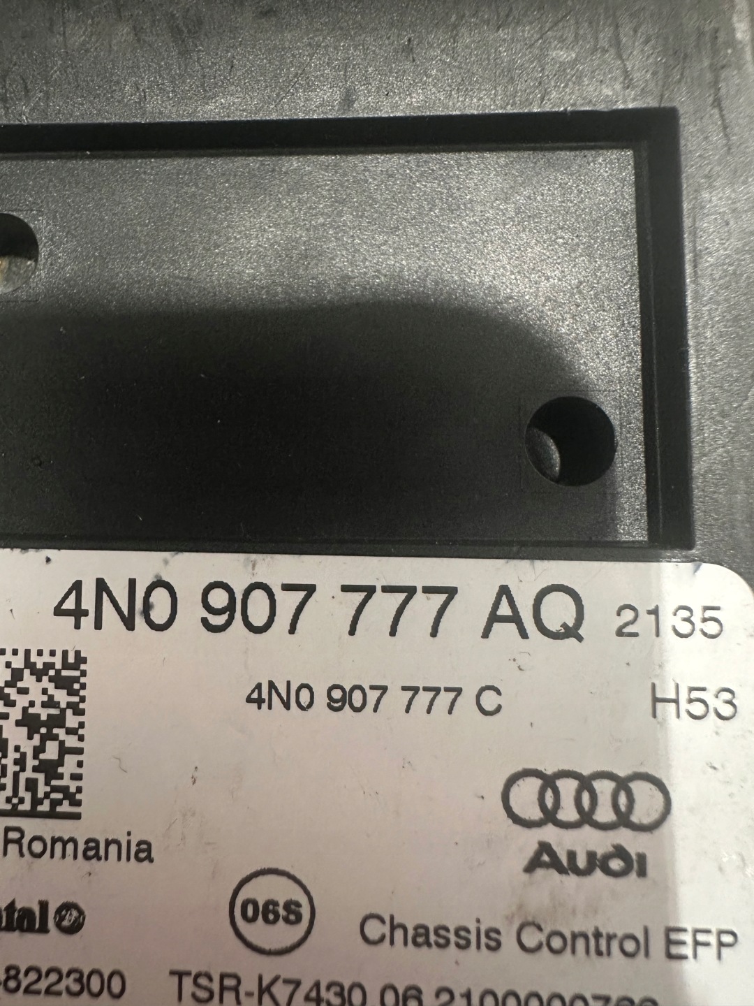 Audi A8 D5 Fahrwerkssteuergerät Modul 4N0907777AQ