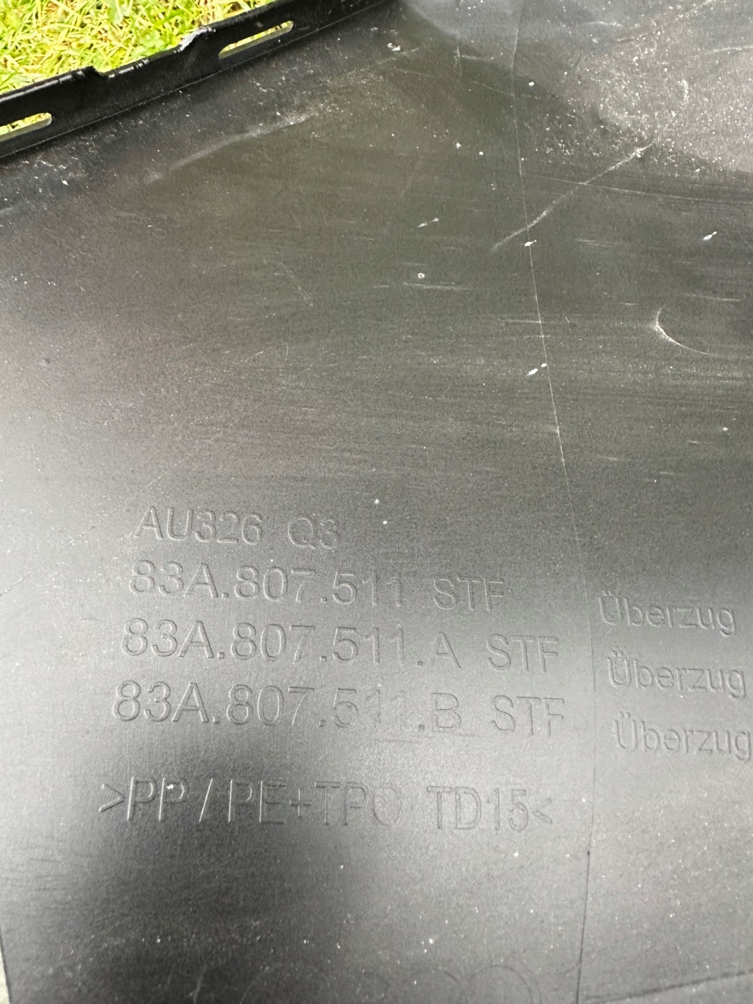 Audi Q3 83A S-line Heckstoßstange 83A807511