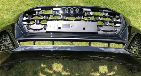 Audi Q8 4M8 Frontstoßstange gebraucht, Teilenummer 4M8807095C