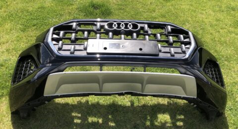 Audi Q8 Frontstoßstange PDC 4M8807095C gebraucht