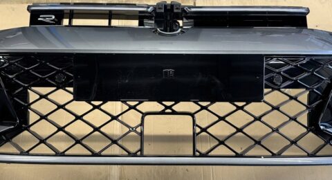 Bild einer gebrauchten VW Passat R-Line Frontstoßstange mit Teilenummer 3J0807724A