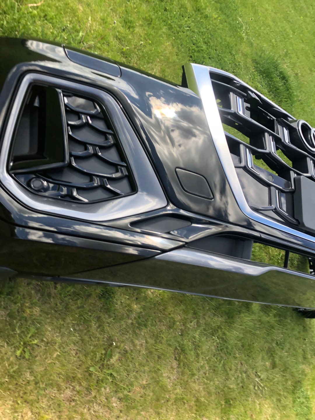 Gebrauchte Audi Q7 4M0 Facelift Frontstoßstange mit Teilenummer 4M0853651BD