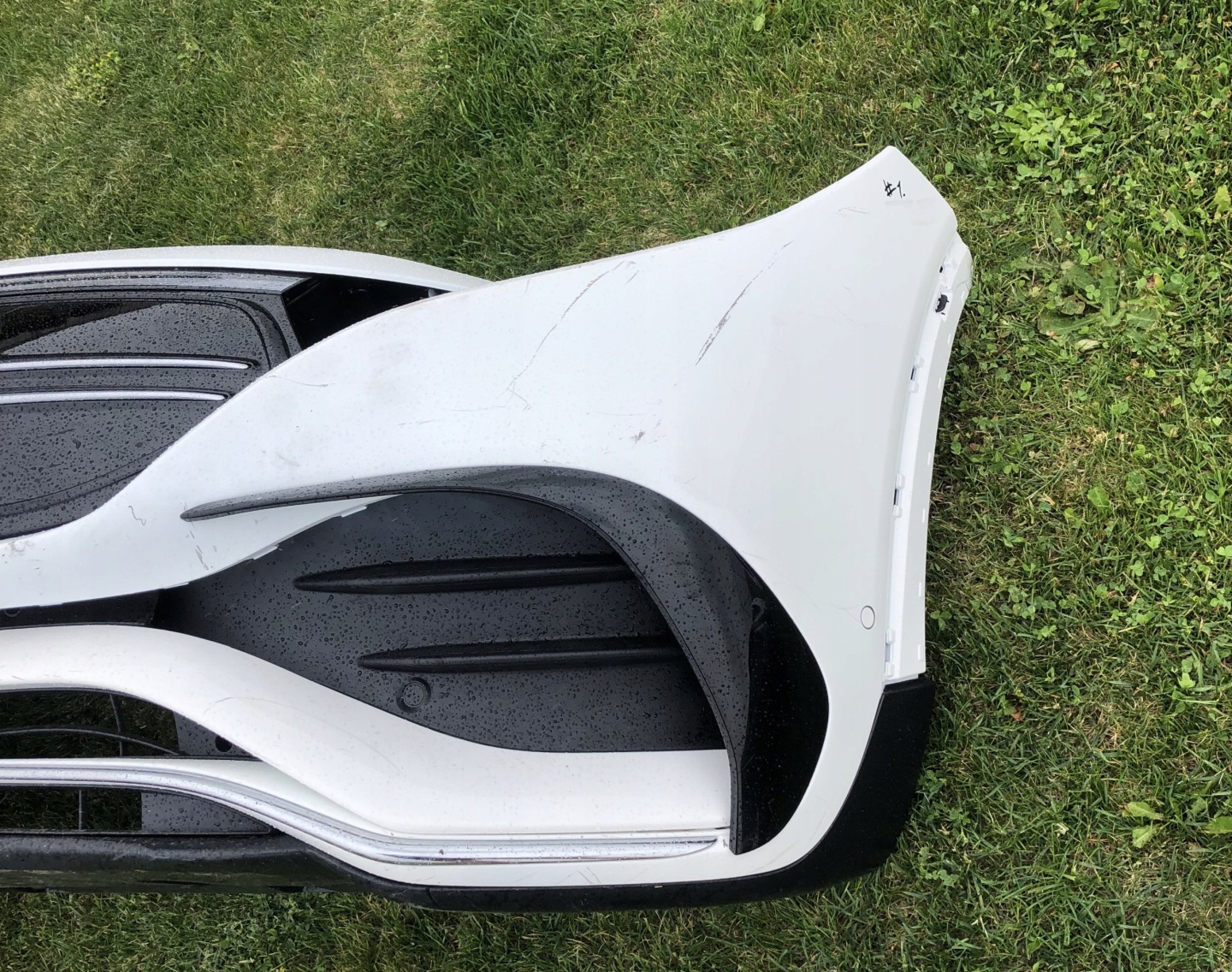 Gebrauchte Mercedes EQB Frontstoßstange mit Teilenummer A2438857201