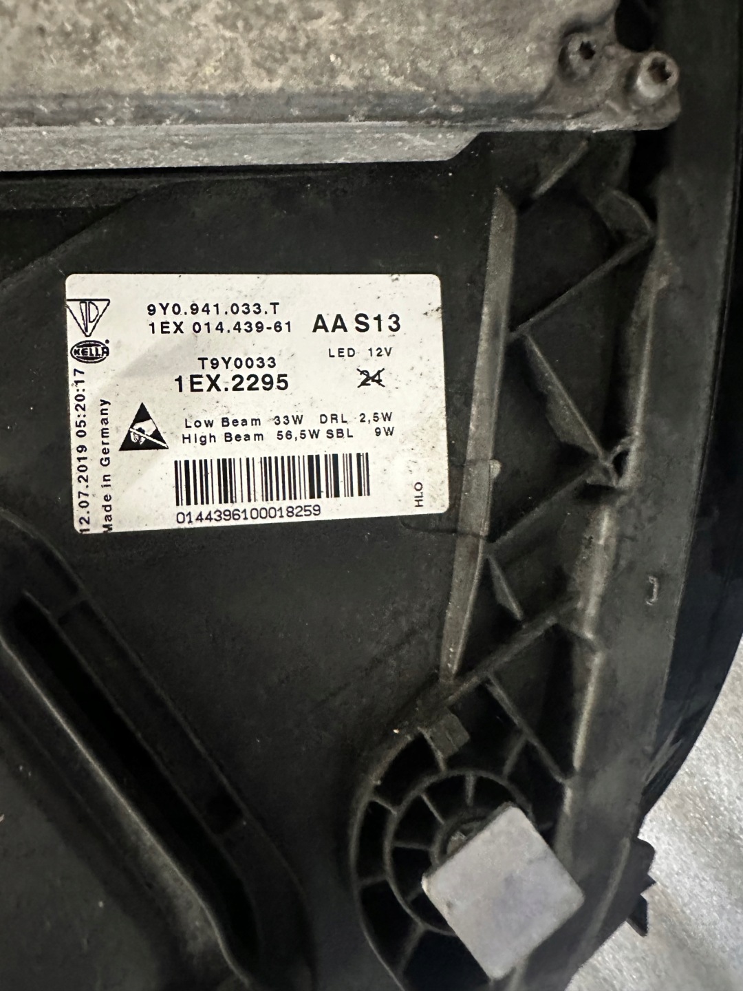 Gebrauchter Porsche Cayenne 9Y0 Full LED Scheinwerfer für die Baureihe 9Y0