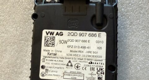Gebrauchter VW Audi Distronic Radar ACC 2QD907686E