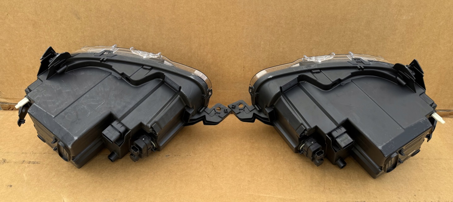Gebrauchtes Set Citroen C3 LED Scheinwerfer links und rechts