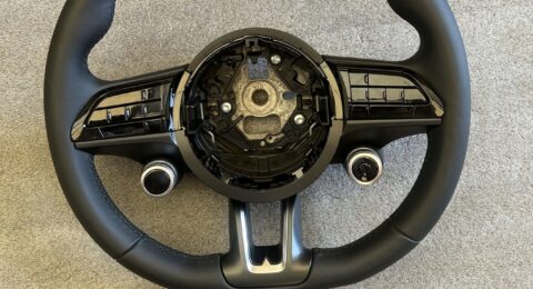 Maserati Grecale 2023 Lenkrad Schwarz Leder