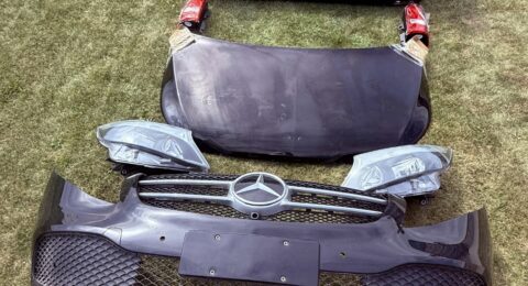 Mercedes V-Klasse W447 Front Heck Set Stoßfänger vorne und hinten