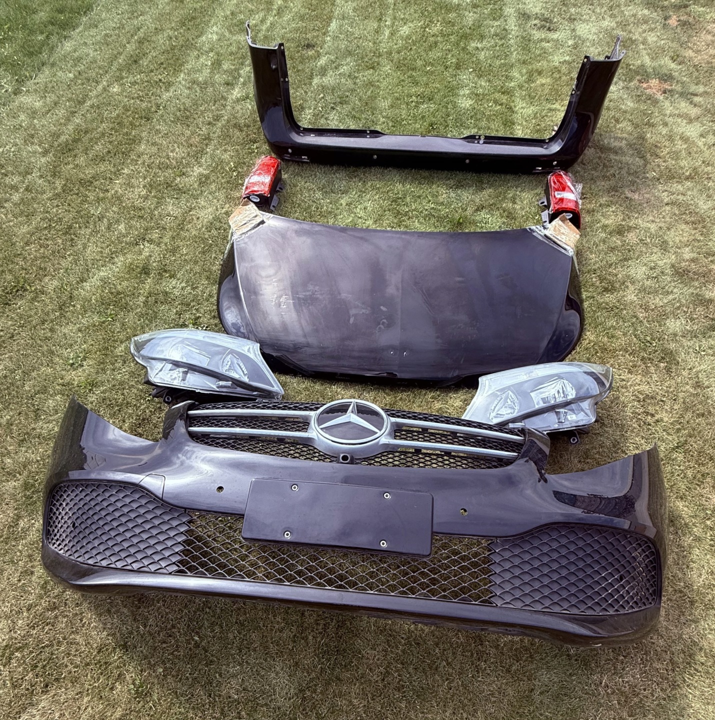 Mercedes V-Klasse W447 Front Heck Set Stoßfänger vorne und hinten