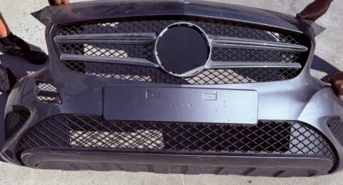 Mercedes W176 Frontstoßstange A1768850025 gebraucht