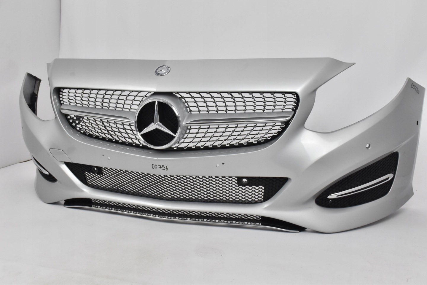 Mercedes W246 Facelift Stoßstange für die B-Klasse, gebrauchtes Originalteil