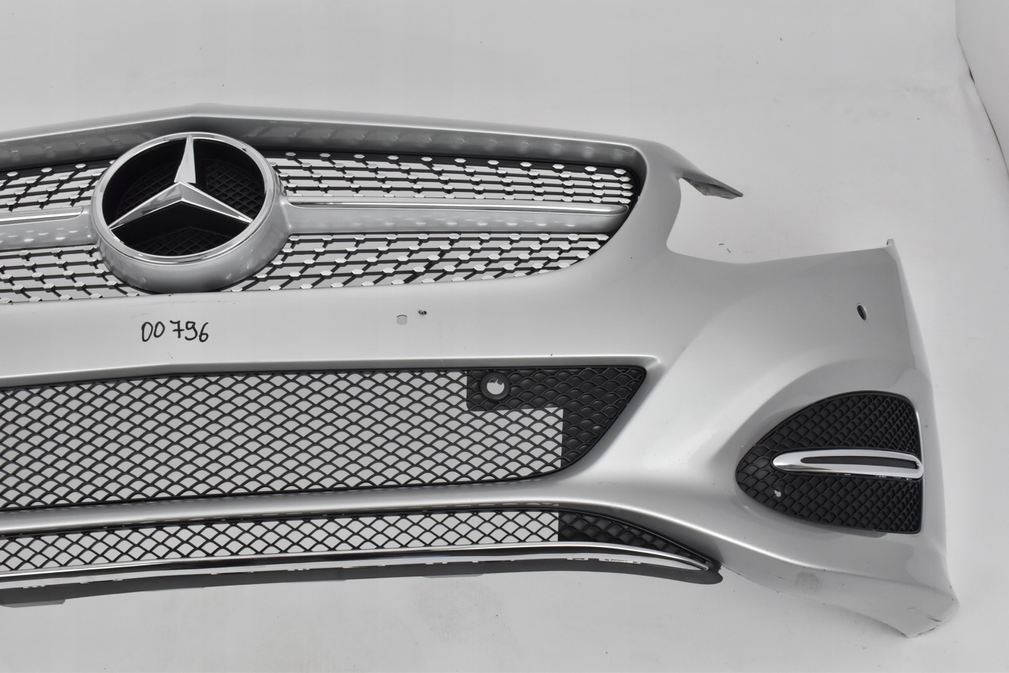 Mercedes W246 Facelift Stoßstange für die B-Klasse, gebrauchtes Originalteil