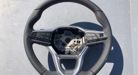 Neues Seat Lenkrad Ibiza Arona Ateca FR mit roter Naht und Teilenummer 6F0419091M für Automatikgetriebe