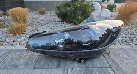 Peugeot 308 T8 Bi-Xenon Scheinwerfer links Dynamic LED Schwarz 967404028000