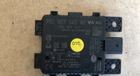 Porsche Macan ACC Radar Distronic Sensor 95C907541AF gebraucht