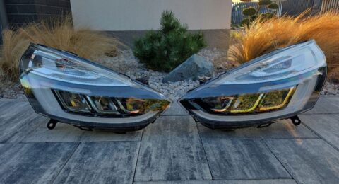 Renault Clio 4 Facelift Full LED Scheinwerfer Komplettsatz vorne