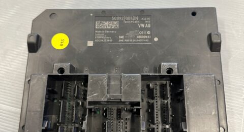 Skoda Karoq Komfortmodul 5Q0937084DN gebraucht
