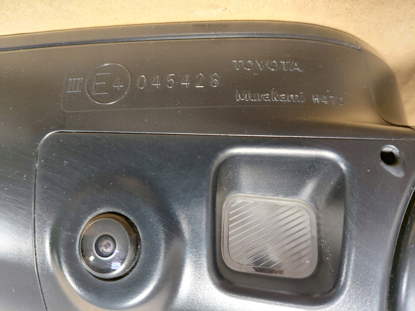 Toyota RAV4 V Außenspiegel links