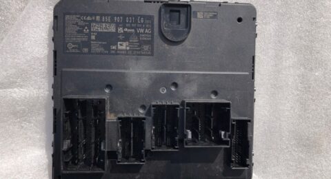 VW Audi Komfortmodul 85E907031LG gebraucht