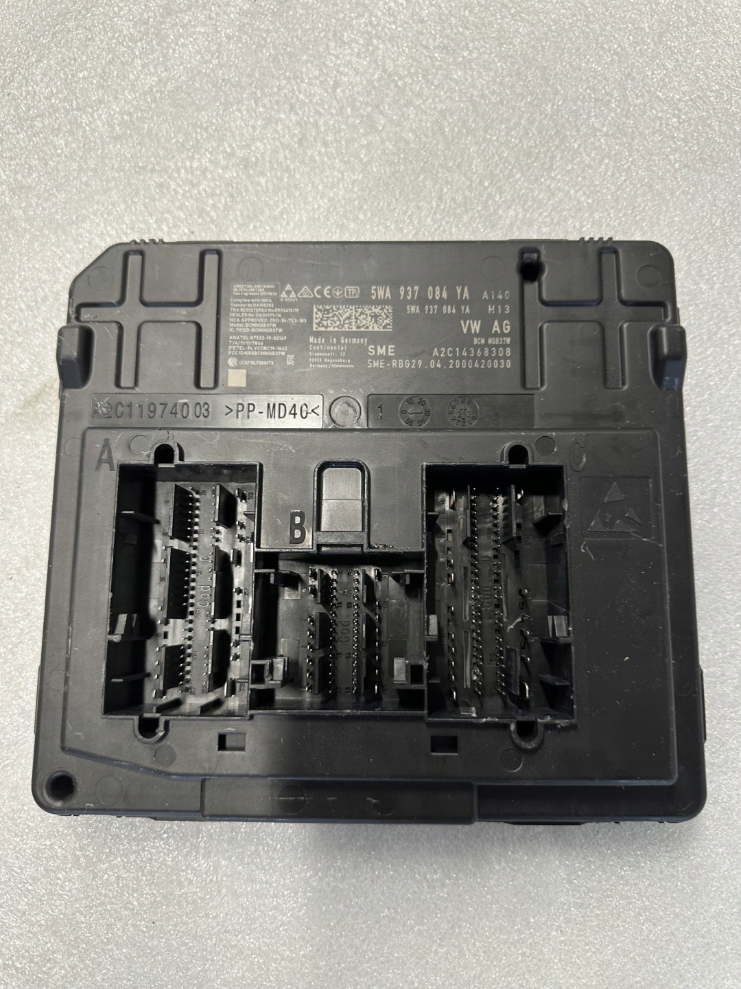 VW Komfortmodul 5WA937084YA Steuergerät für Volkswagen Modelle